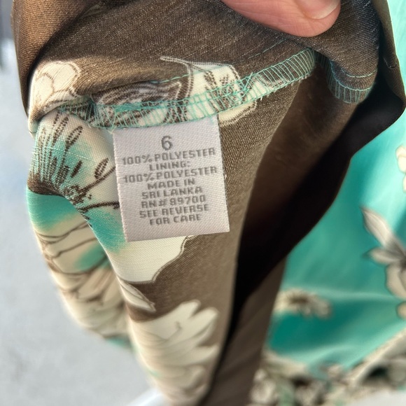 Dressbarn Floral V-Neck Midi Dress in Turquoise and Black - Picture 10 of 10